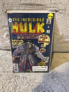 Captain Marvel 125 Lenticular Variant