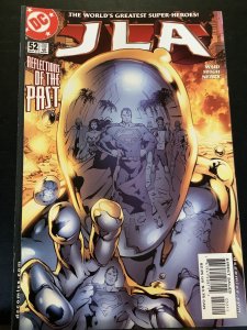 JLA #52 (2001)