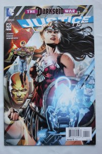 Justice League #42 (2015) Justice League NM