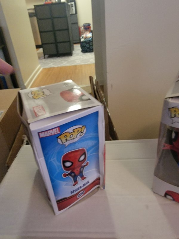 Marvel Collectors Corp Spider-Man Homecoming Funko Pop 220