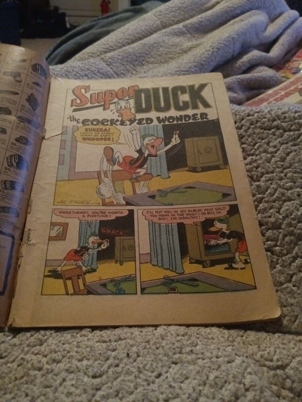 Jolly Jingles Comics 16 V 1~Winter 1944 MLJ Golden age super duck last superhero