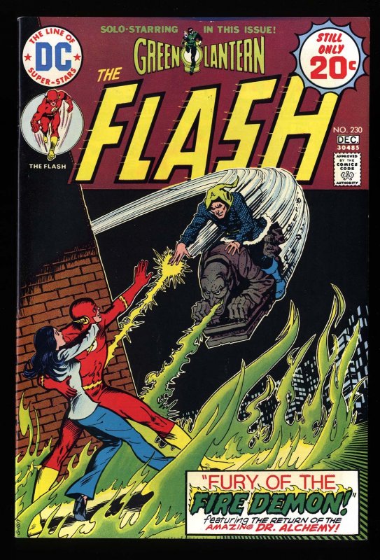 Flash #230 VF+ 8.5