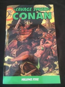 THE SAVAGE SWORD OF CONAN Vol. 5 Dark Horse Trade Paperback