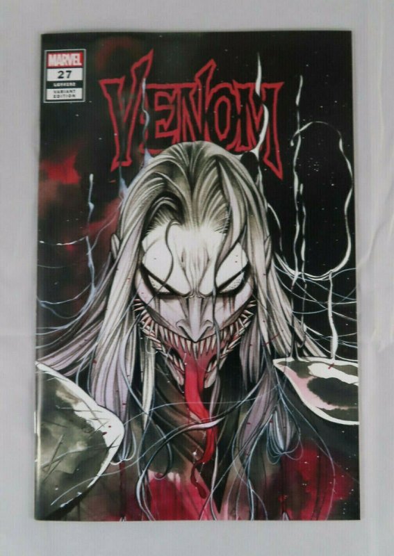 Venom #27 NM Set Peach Momoko Trade Dress and Virgin Variant First Codex