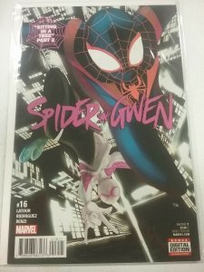 Marvel Comics Spider Gwen Sitting in a Tree Part 2 Issue 16 March 2017 NW53