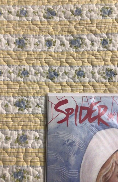 Spider-Gwen #1 phantom variant