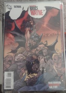 BATMAN -the return of bruce wayne # 1  2010   DC comics   grant morrison