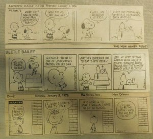 (264) Peanuts by Charles Schulz Dailies from 1-12,1976 Size: 3 x 10 inches