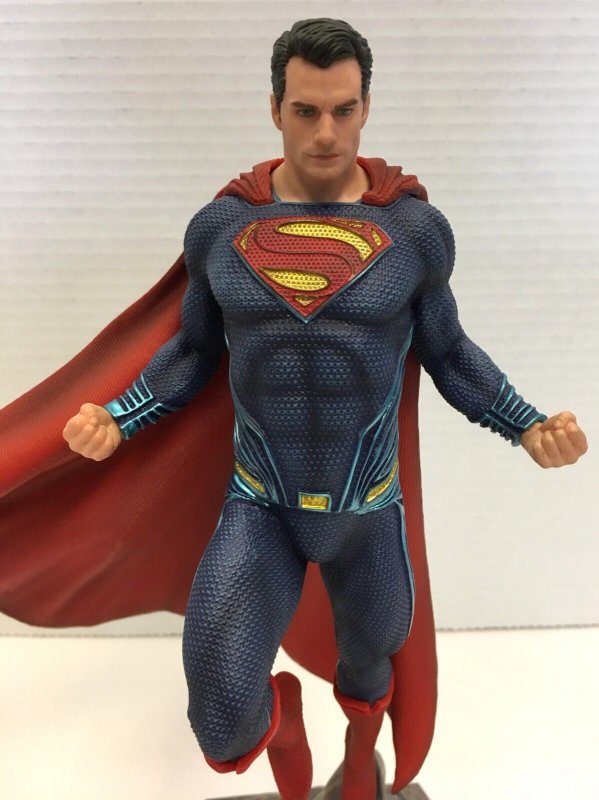 Iron Studios: DC Justice League -  SUPERMAN 1/10 SCALE Statue