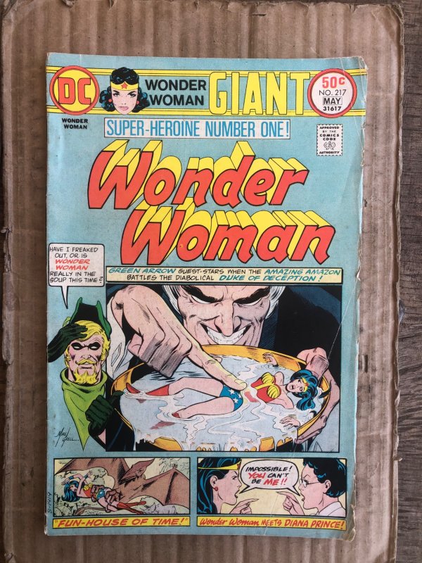 Wonder Woman #217 (1975)