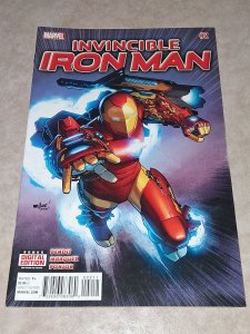 Invincible Iron Man #2 (2015) VF-NM
