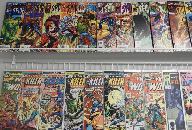 Huge lot of 120+ comics! Two Green Lanterns Triple Signed!
