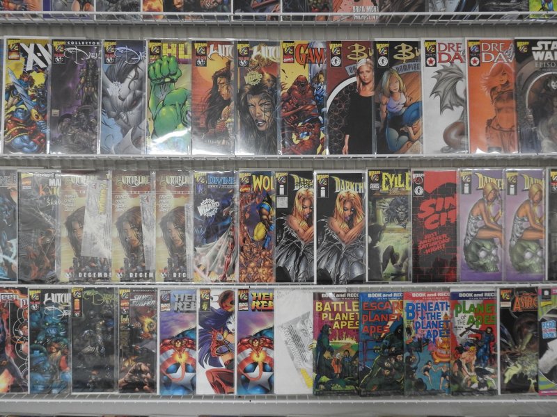 Huge Lot 170+ Comics W/ Wizard 1/2's, Book and Record Sets, +More! Avg V...