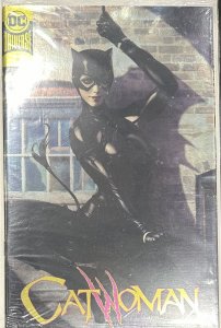 (2019) CATWOMAN #1 GOLD FOIL ARTGERM Sealed Variant Cover