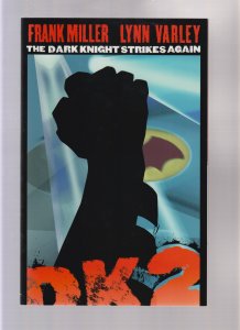 DARK KNIGHT STRIKES AGAIN #1 - FRANK MILLER - TRADE PAPERBACK (9.2) 2001