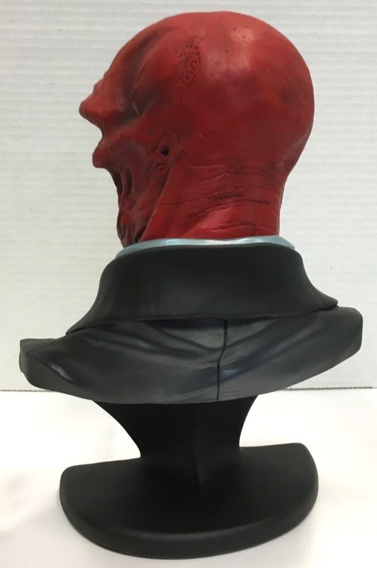 Sideshow Collectibles Exclusive - Marvel's RED SKULL - Legendary Scale Bust  *