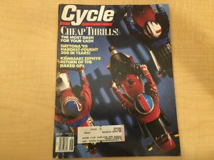 6 Magazines Suzuki 1990  Cycle Bakker-Yamaha Thrills! Softail Accessories+ JKT10