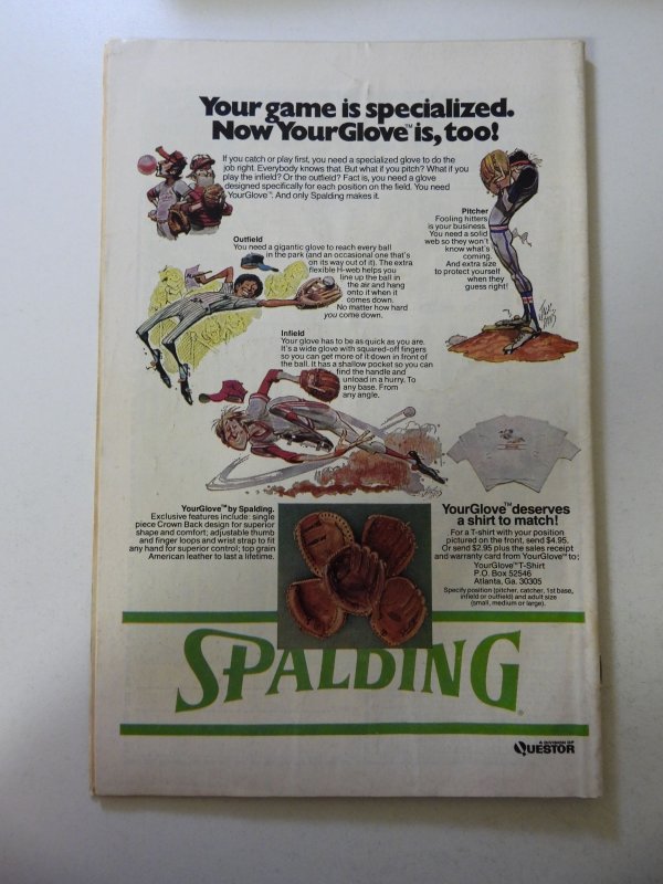 The Incredible Hulk #203 (1976) VG+ Condition moisture ring on bc