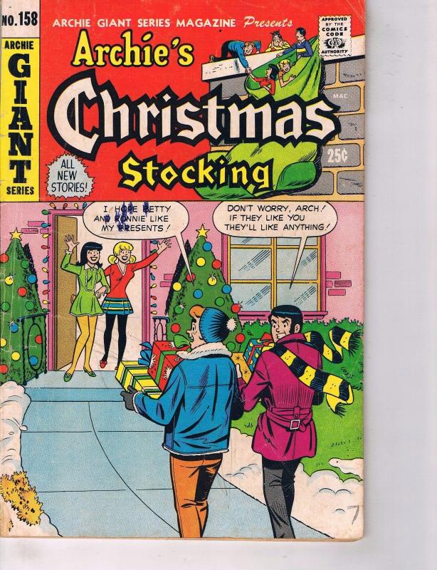 Lot Of 2 Comic Books Archie and Me #26 and Christmas Stocking #158  0N8