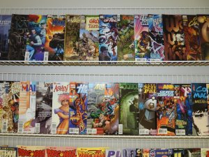 Huge Lot of 125+ Comics!
