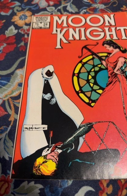 Moon Knight #24 (1982)glass Scarlett/siekiewicz art VF+