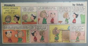 Peanuts Sunday Page by Charles Schulz from 6/16/1968 Size: ~7.5 x 15 inches 