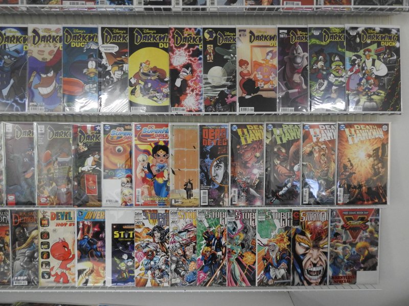 Huge Lot 120+ Comics W/ Star Wars, Darkwing Duck, Wolverine, +More! Avg VF/NM