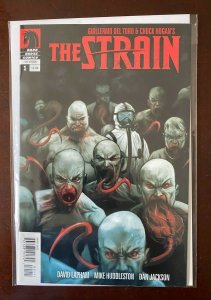 The Strain #1 Dark Horse minimum 9.0 NM (2011)