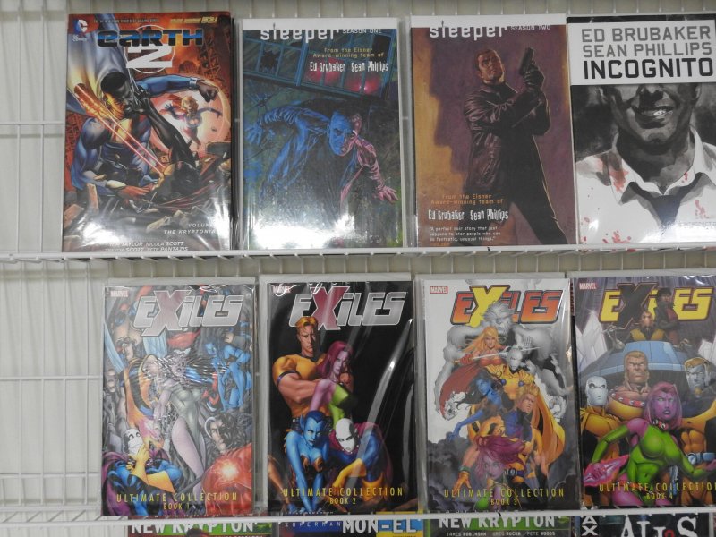 Huge Lot of 31 TPB's W/The Walking Dead, Batman, Silver Surfer Avg VF+ C...