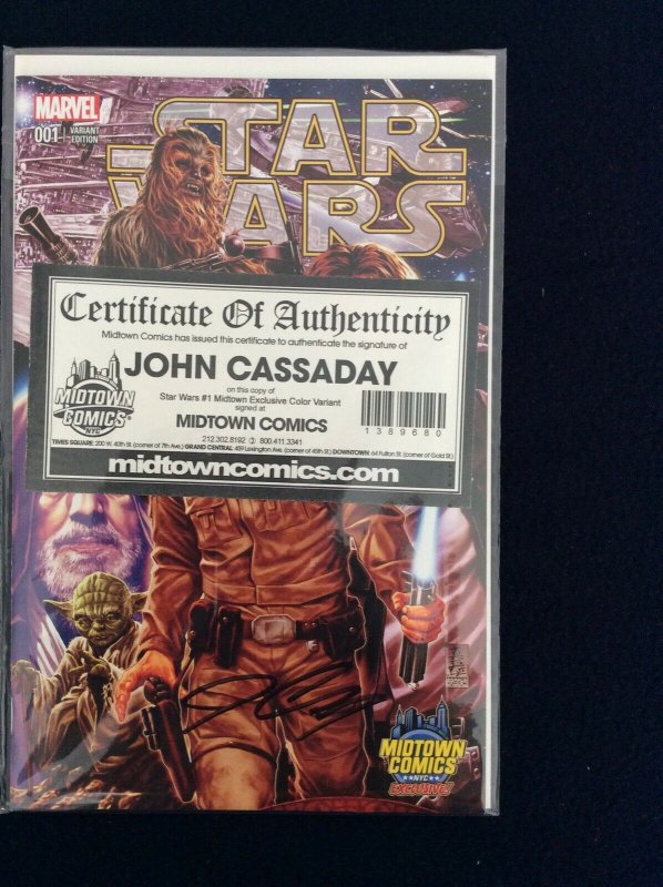 STAR WARS 001 MIDTOWN COMICS SET OF COLOR AND B&W VARIANT SIGNED WITH COA NM.