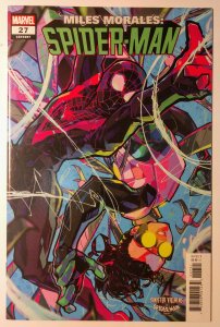 Miles Morales: Spider-Man #27 (9.4, 2021) Besch Cover A 