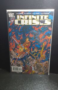 Infinite Crisis #3 (2006) George Perez variant