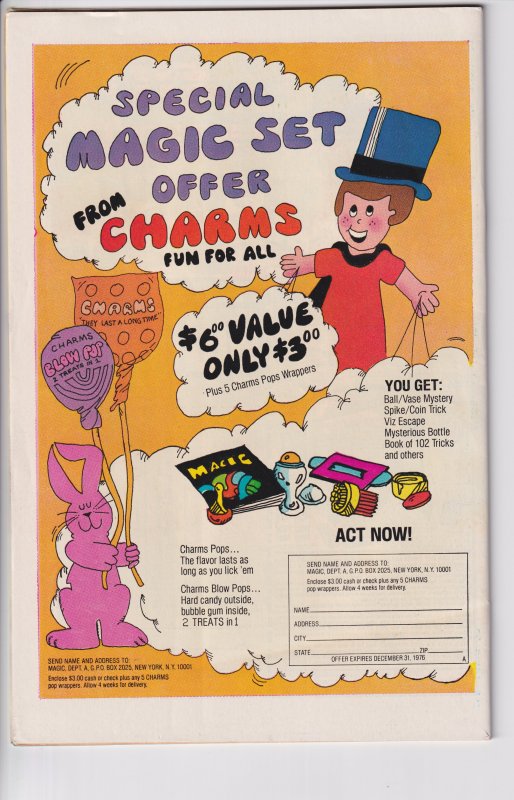 SUPER-TEAM FAMILY #7 (Nov 1976) Sharp FVF 7.0 white!