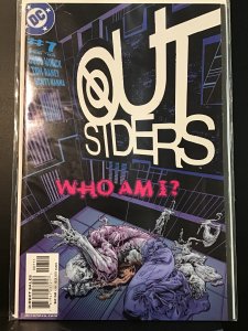 Outsiders #7 (2004)