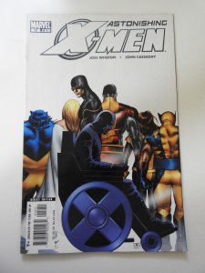 Astonishing X-Men #12