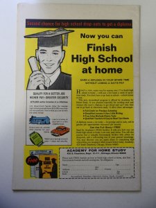 Captain Marvel #15 FN Condition