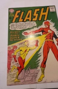 Flash #135 1st Appearance Kid Flash's Yellow Costume! DC Comics 1963