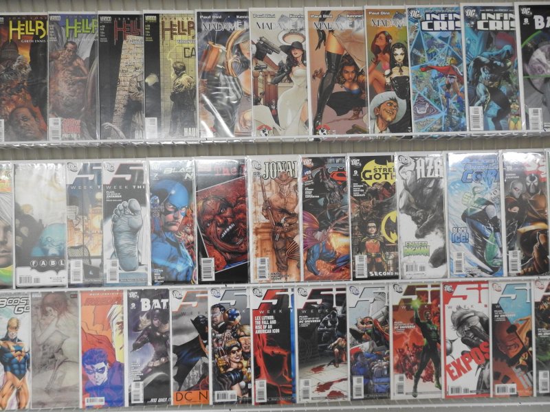 Huge Lot 150+ Comics W/Hellblazer, 52, Superman, Green Lantern+ Avg VF+ Cond!!
