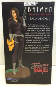 Batman The Animated Series - TALIA AL GHUL - Femme Fatales Vinyl Statue EE Excl.