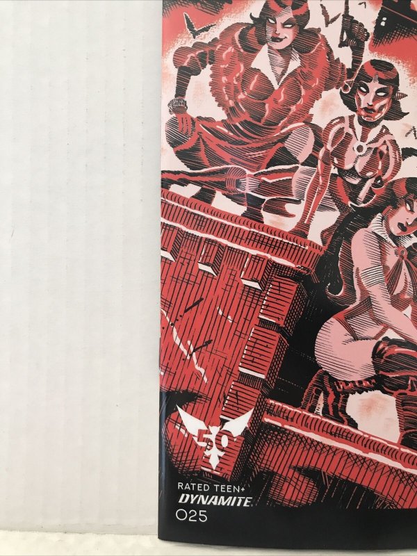 Vampirella #25 2019 Variant