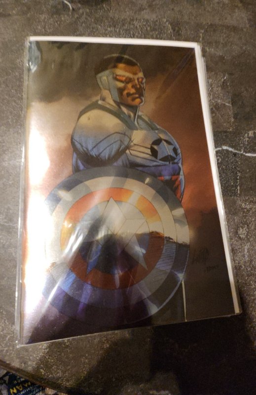 Captain America #1 Rob Liefeld whatnot foil virgin variant