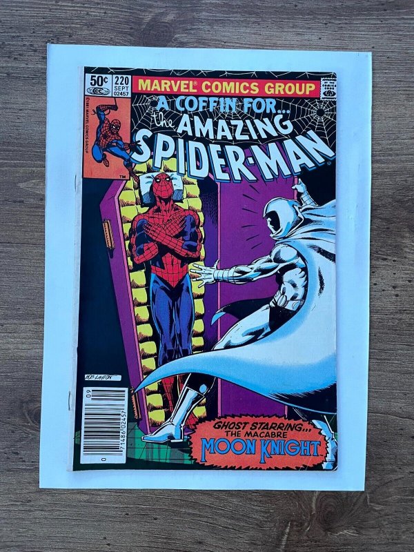 Amazing Spider-Man # 220 VF Marvel Comic Book Hob-Goblin Hulk Sandman 8 J839