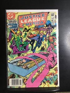 Justice League of America #220 DC Comics 1983 Newsstand Combined Shipping