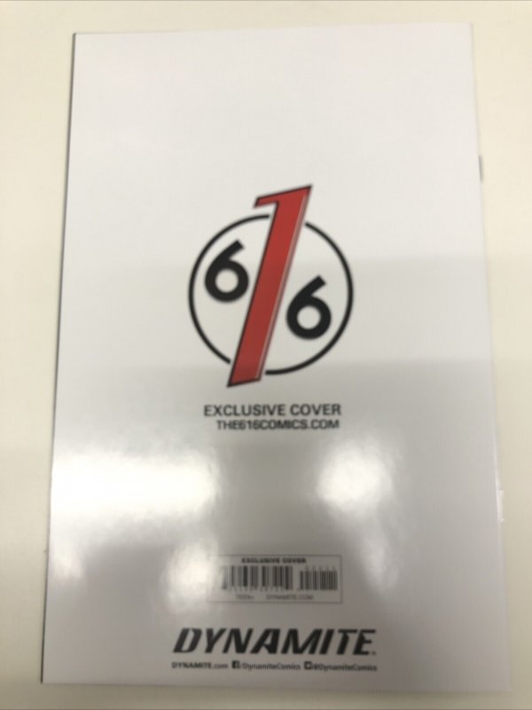 Dienamite # 2 Variant (NM) Dynamite Entertainment • Fred Van Lente • Carratu