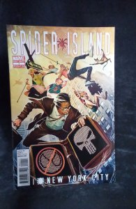 Spider-Island: I Love New York City (2011)