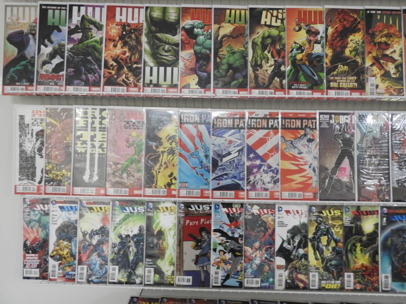 Huge Lot 150+ Comics W/ FLash, Hulk, Justice League+ Avg VF+ Condition!