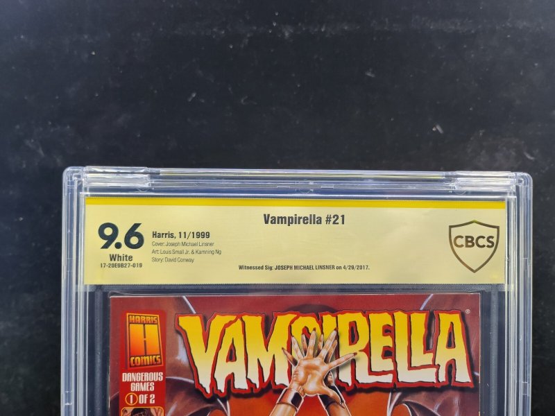 Vampirella #21 - Signed by Joseph Michael Linsner - CBCS 9.6 - 1999