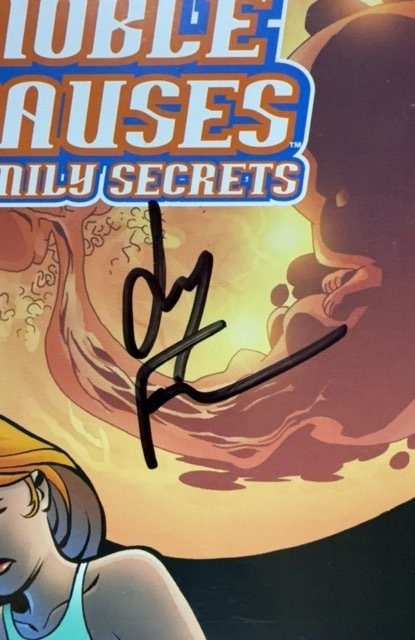 Noble Causes: Family Secrets #3  (2002) 1ST INVINCIBLE SIGNED BY JAY FAERBER COA