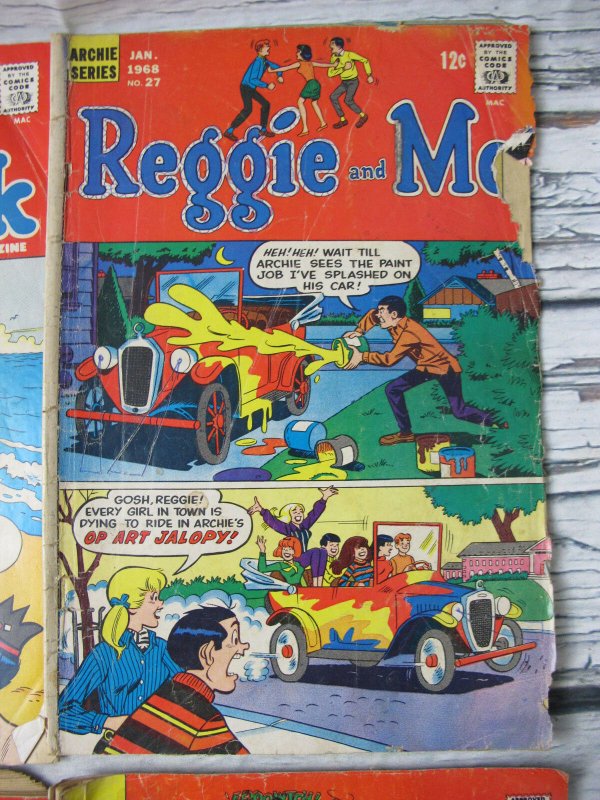 4 Lot Archie 185 Silver Age 1960s Comic Giant 7 Joke Book 128 Reggie and Me 27