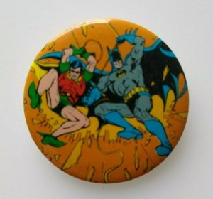 Batman & Robin Pinback Button Badge 1982 Original Licensed Official DC Comics 